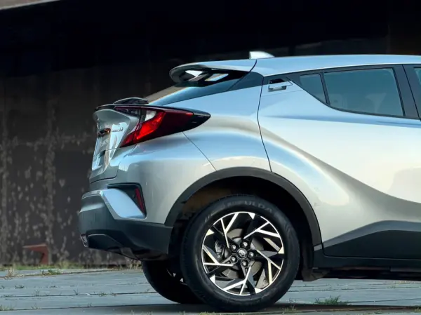 Toyota C-HR 1.8 Hybrid Exclusive 31