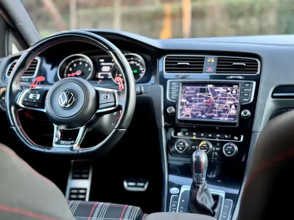 Volkswagen Golf 4