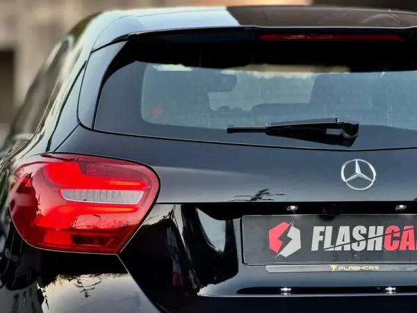 Mercedes-Benz A 180 9
