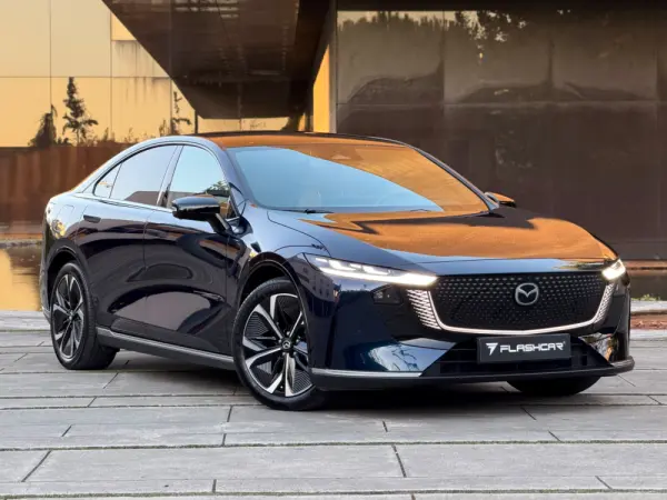 Mazda 6e 68.8 kWh Takumi Plus 47