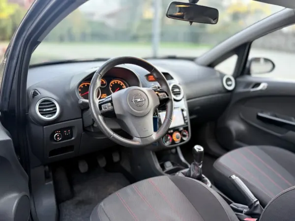 Opel Corsa 1.4 16V 20