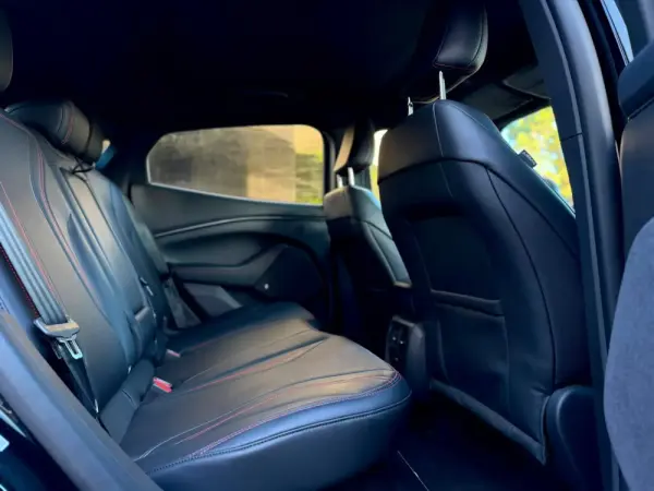 Ford Mustang Mach-E 75.7 kWh AWD RSK 49