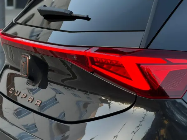 Cupra Born 77 kWh e-Boost Plus 48