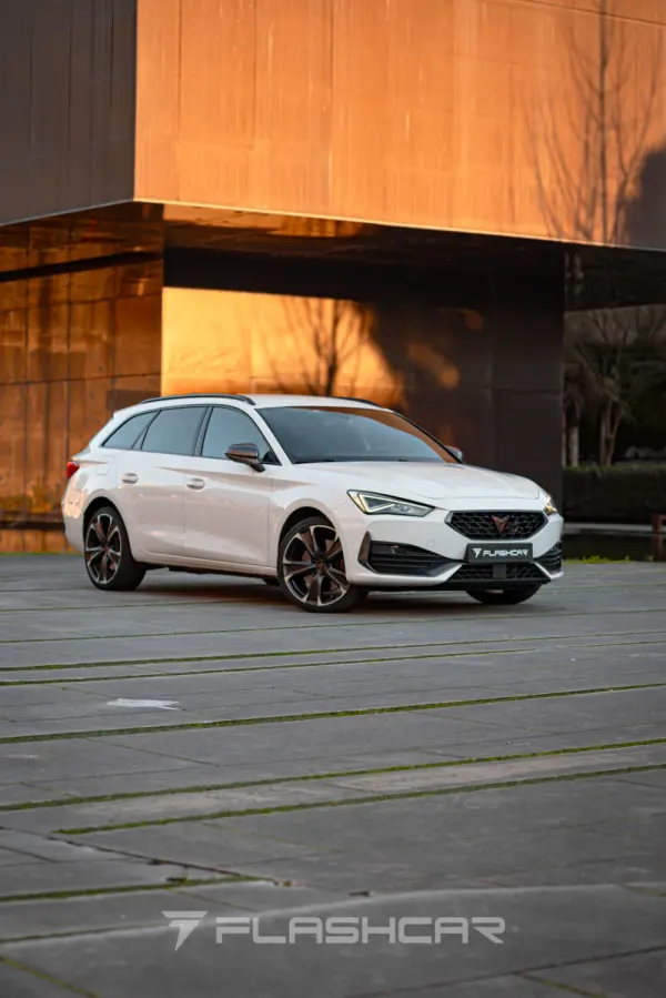 Cupra Leon ST 1.4 e-Hybrid VZ DSG 18