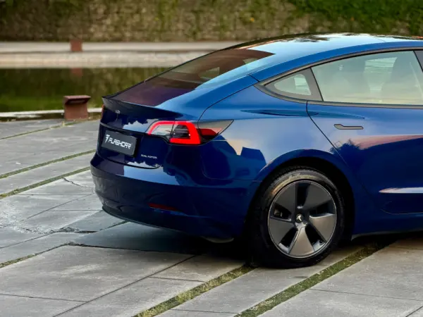 Tesla Model 3 Long Range AWD Dual Motor 30