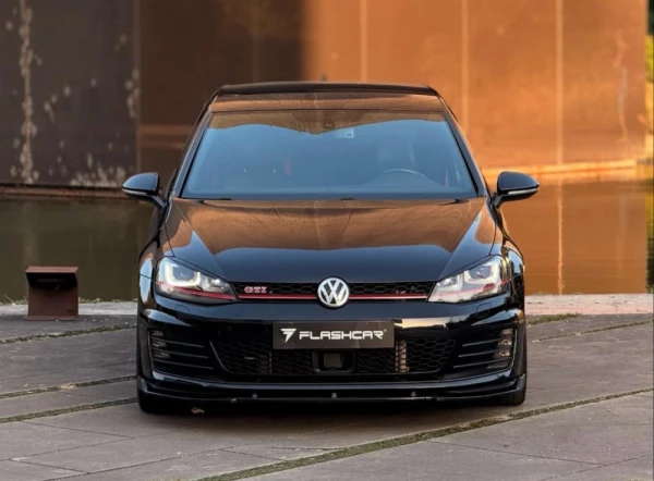 Volkswagen Golf GTI performance 14
