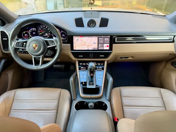 Porsche Cayenne Coupé E-Hybrid Platinum Edition 18