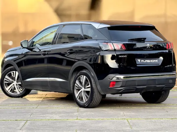 Peugeot 3008 PureTech 130 Stop & Start GPF EAT8 Allure 23