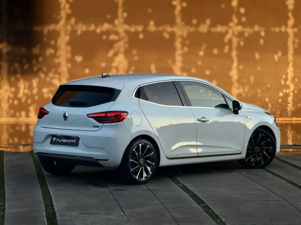 Renault Clio E.tech Hubrid RS-line 25