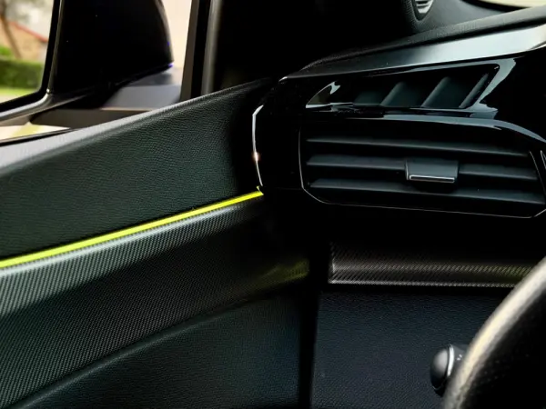 Peugeot 308 1.6 Hybrid GT Pack e-EAT8 19