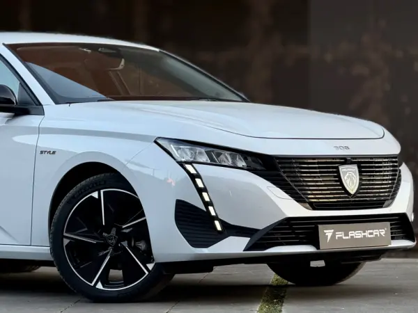 Peugeot e-308 54 kWh Style 4