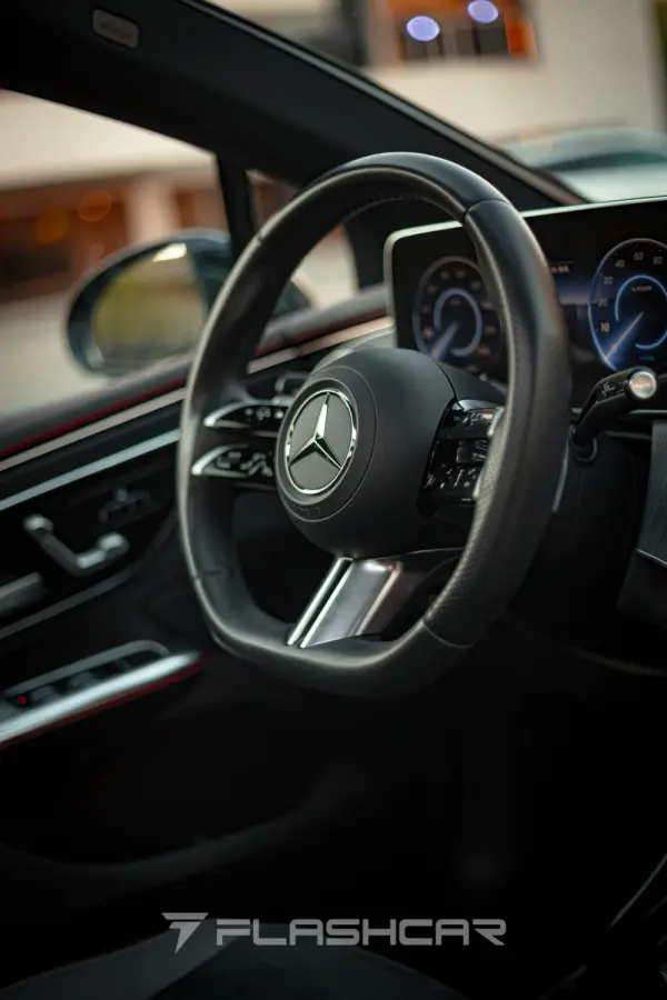 Mercedes-Benz EQE 300 AMG LINE 21