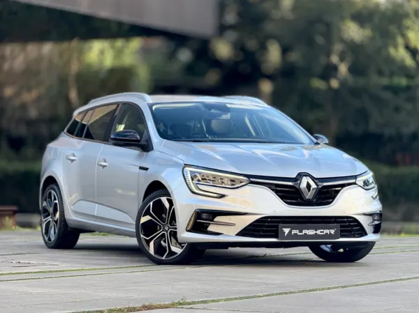 Renault Mégane Break Business EDC 115cv 17