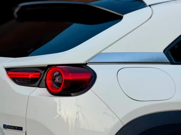 Mazda MX-30 e-SKYACTIV AD`VANTAGE 23