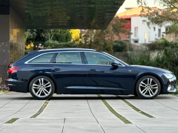 Audi A6 Avant 40 TDI S line S tronic 30
