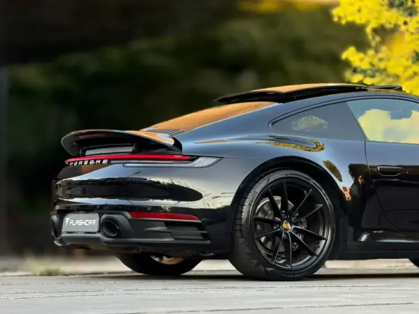 Porsche 911 (992) Carrera 4 PDK 46