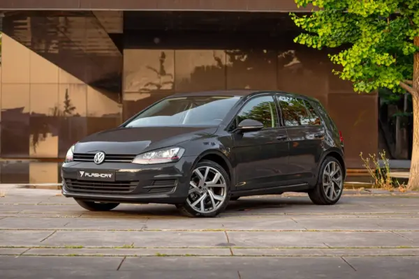 Volkswagen Golf 2