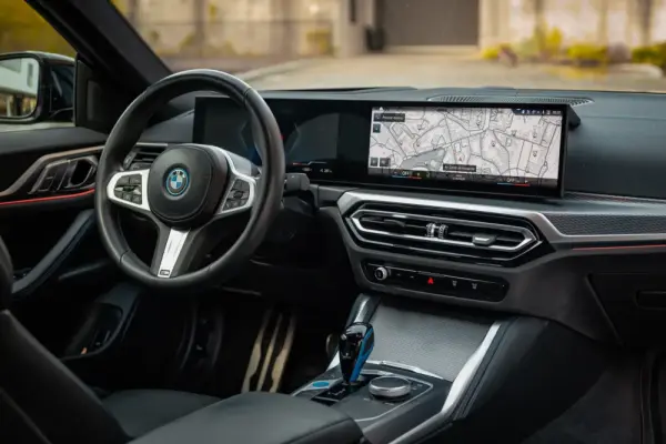 BMW i4 eDrive40 Pack Desportivo M 37