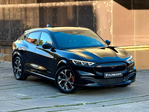 Ford Mustang Mach-E 75.7 kWh AWD RSK 36
