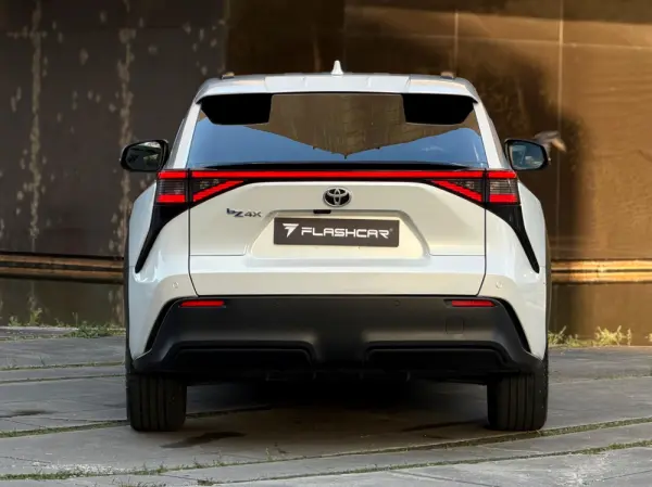 Toyota bZ4X 71,4 kWh Lounge 7