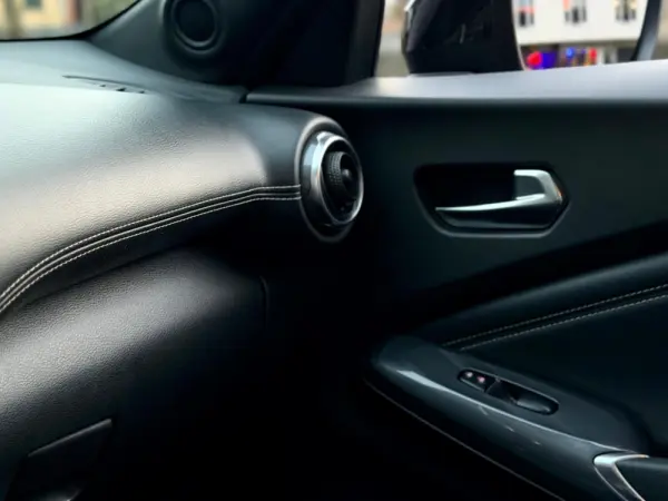 Nissan Juke 1.0 DIG-T N-Design Black 35