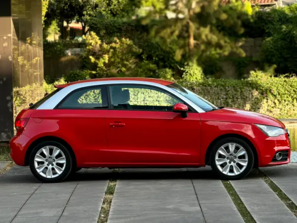 Audi A1 Sportback 1.6 TDI Sport 4