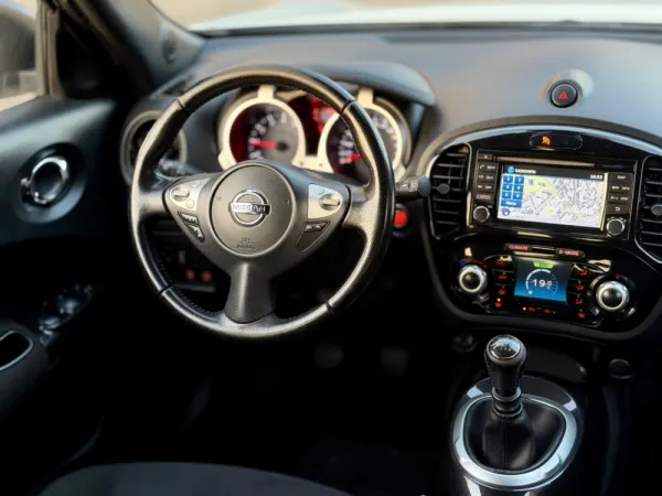 Nissan Juke TECKNA 37