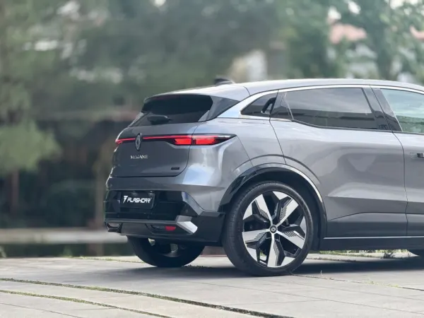 Renault Mégane E-Tech EV60 Techno Autonomia Conforto 14