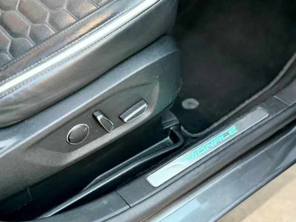 Ford Edge 2.0 TDCi Vignale Powershift 22