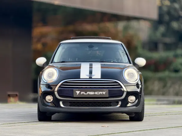 MINI Coupé Cooper D 9