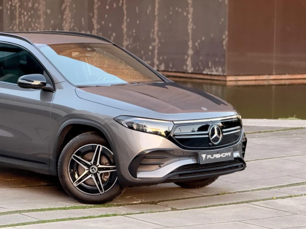 Mercedes-Benz EQA 300 4Matic AMG Line 7