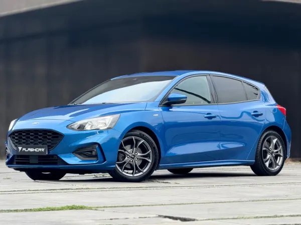 Ford Focus 1.0 EcoBoost ST-Line 39