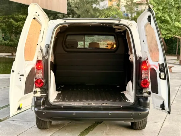 Citroën Berlingo 1.6 BlueHDi Feel 14
