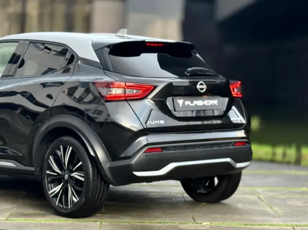 Nissan Juke DIG-T N-Design Black 19