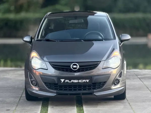Opel Corsa 1.4 16V 9