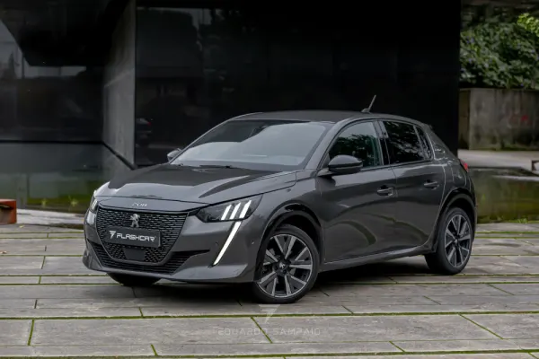 Peugeot 208 1.2 PureTech GT Line 20