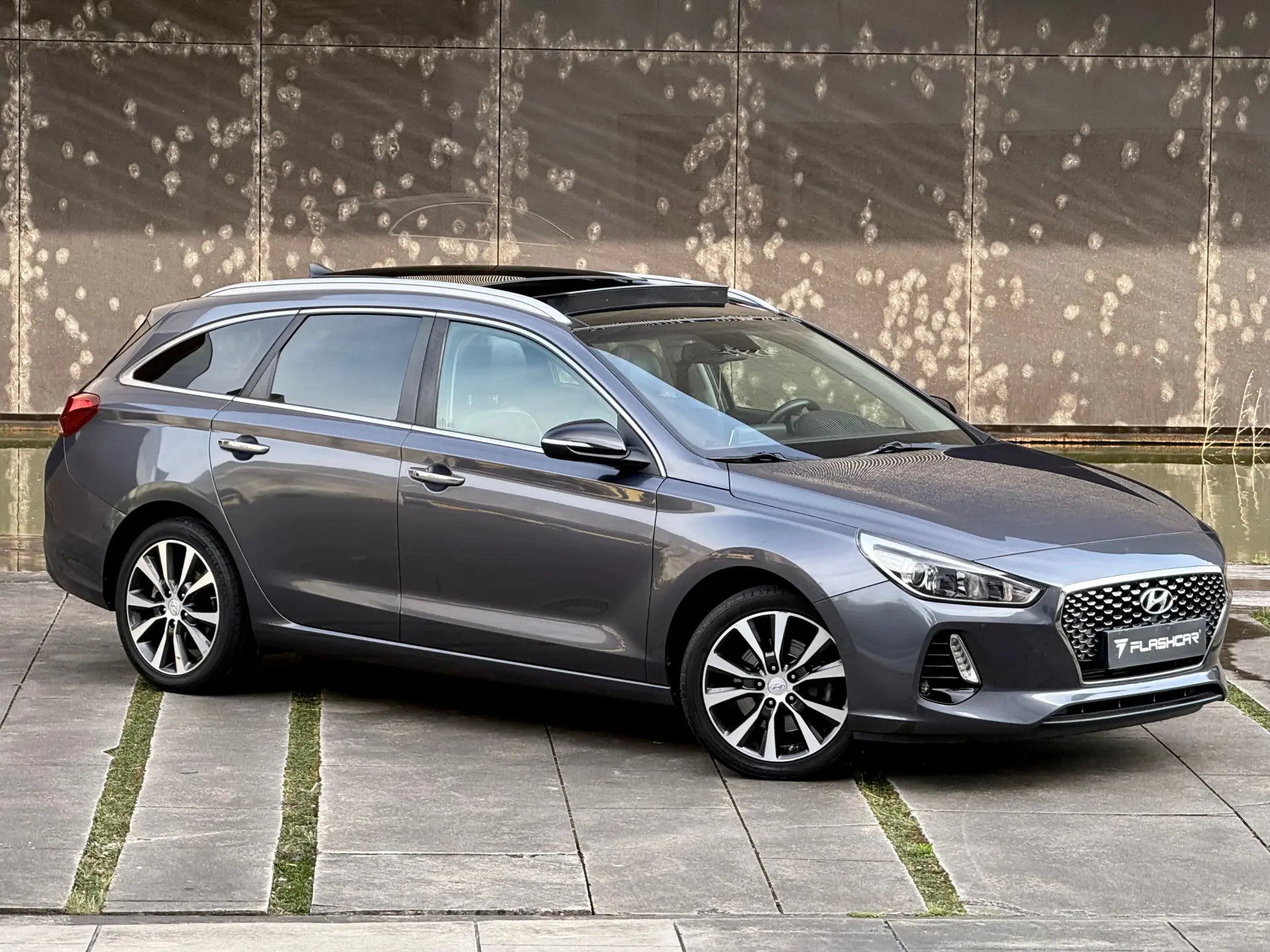 Hyundai i30 SW 1.6 CRDi Style+Navi 1