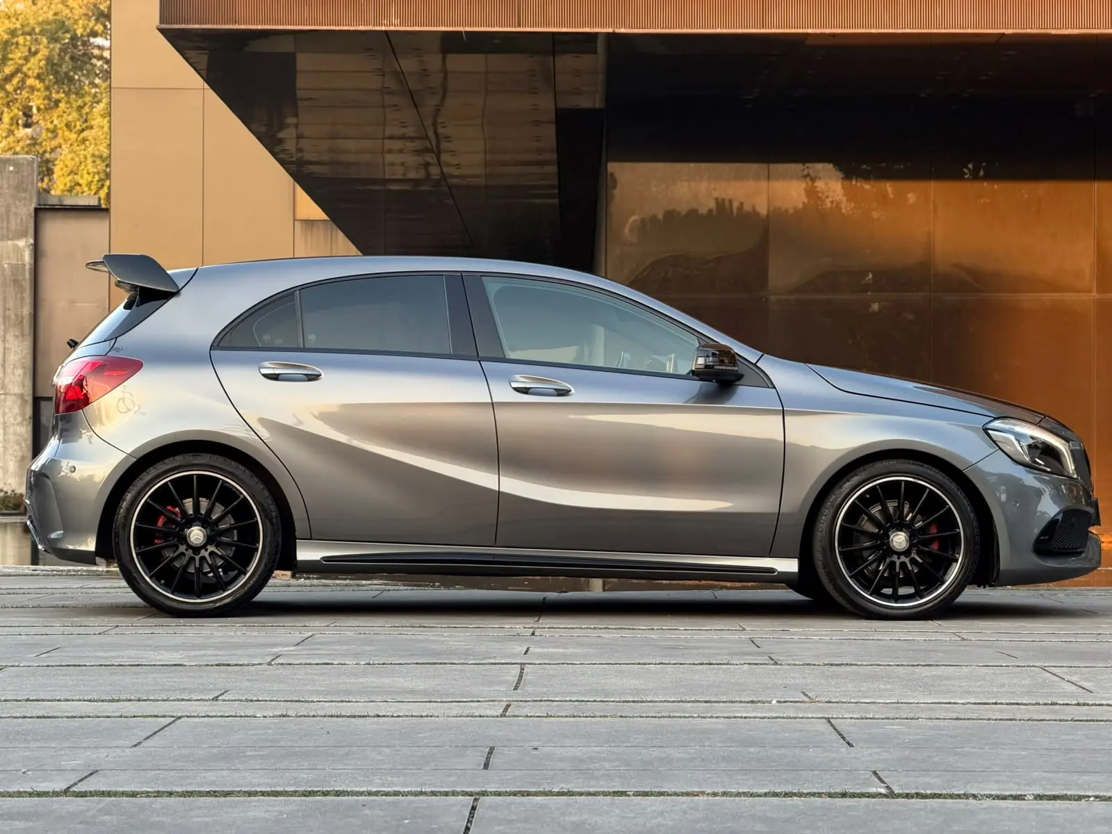 Mercedes-Benz A 180 AMG Line 40