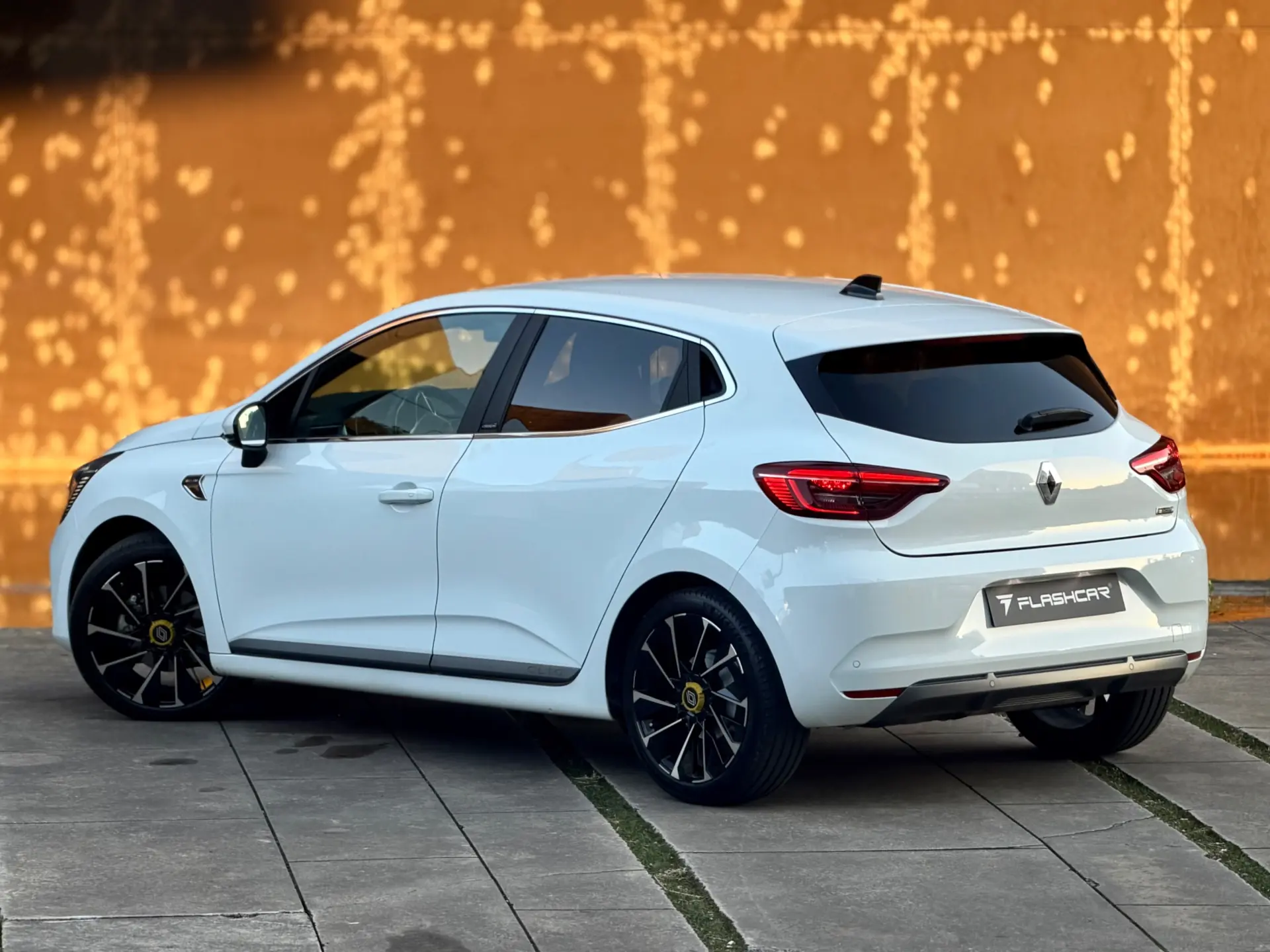 Renault Clio E.tech Hubrid RS-line 20