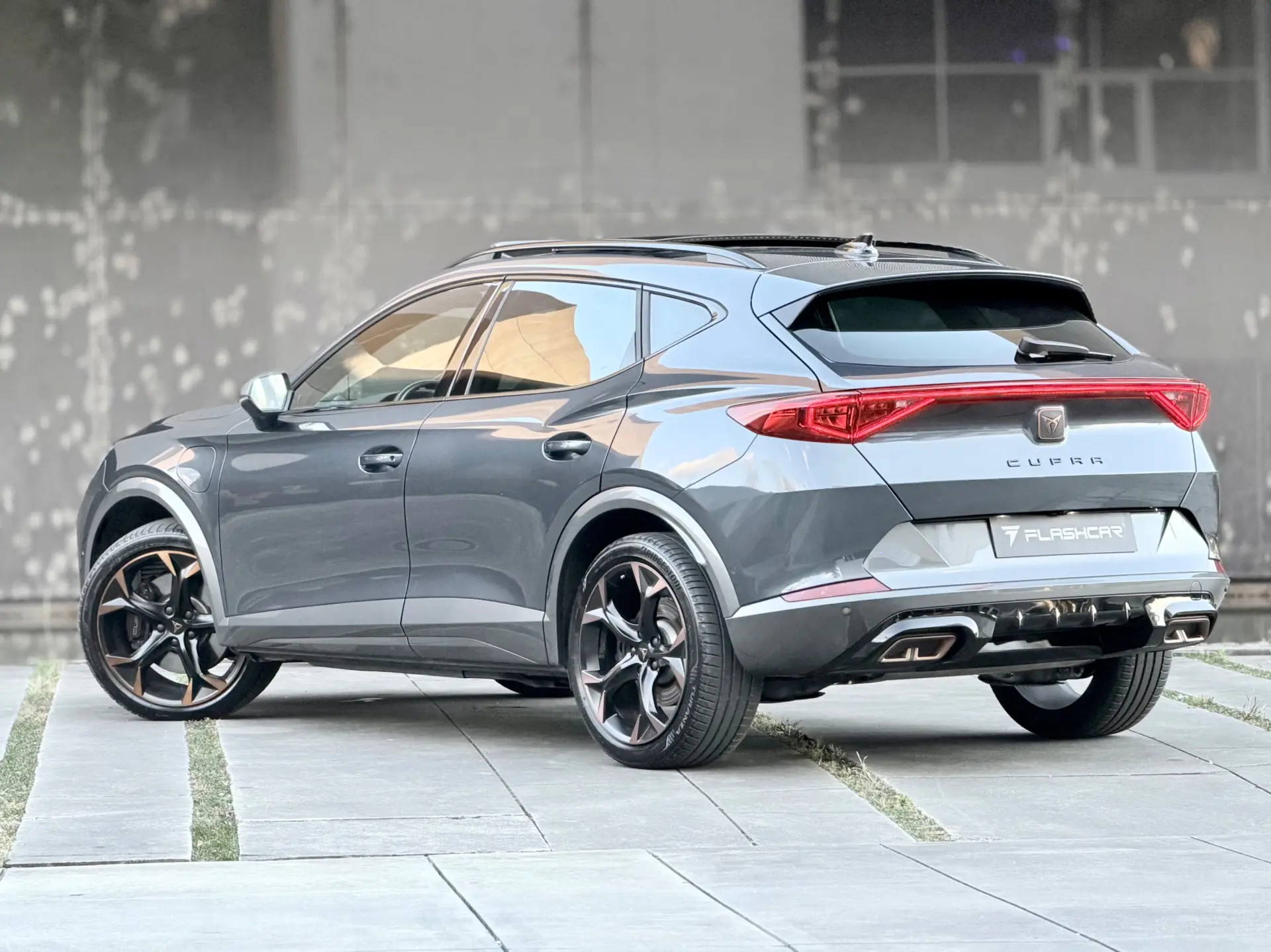 Cupra Formentor 1.4 e-Hybrid DSG VZ 14