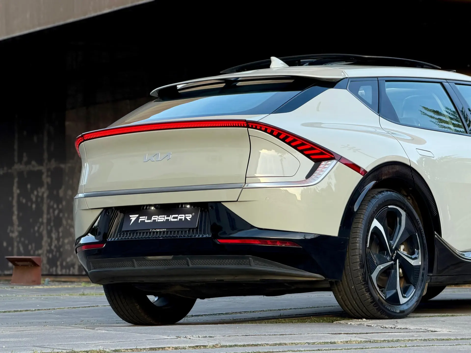 Kia EV6 77.40KWh Earth 27
