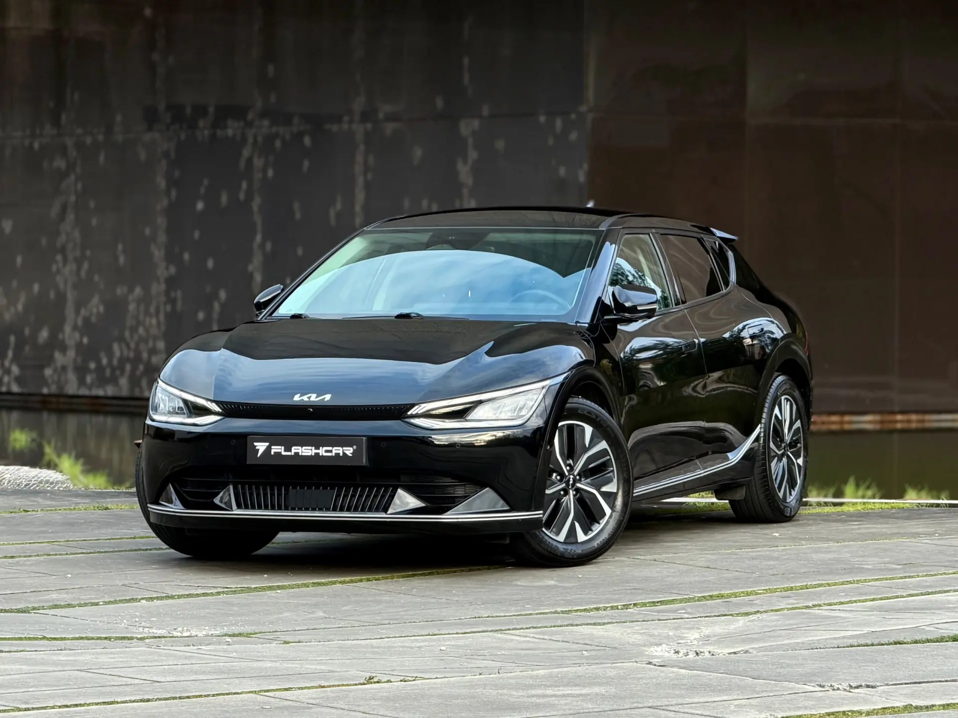 Kia EV6 77.4 kWh Earth 26