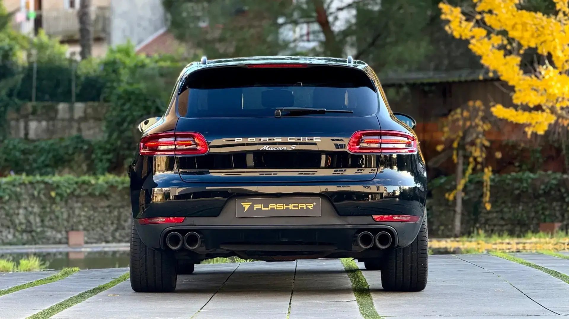 Porsche Macan S 14