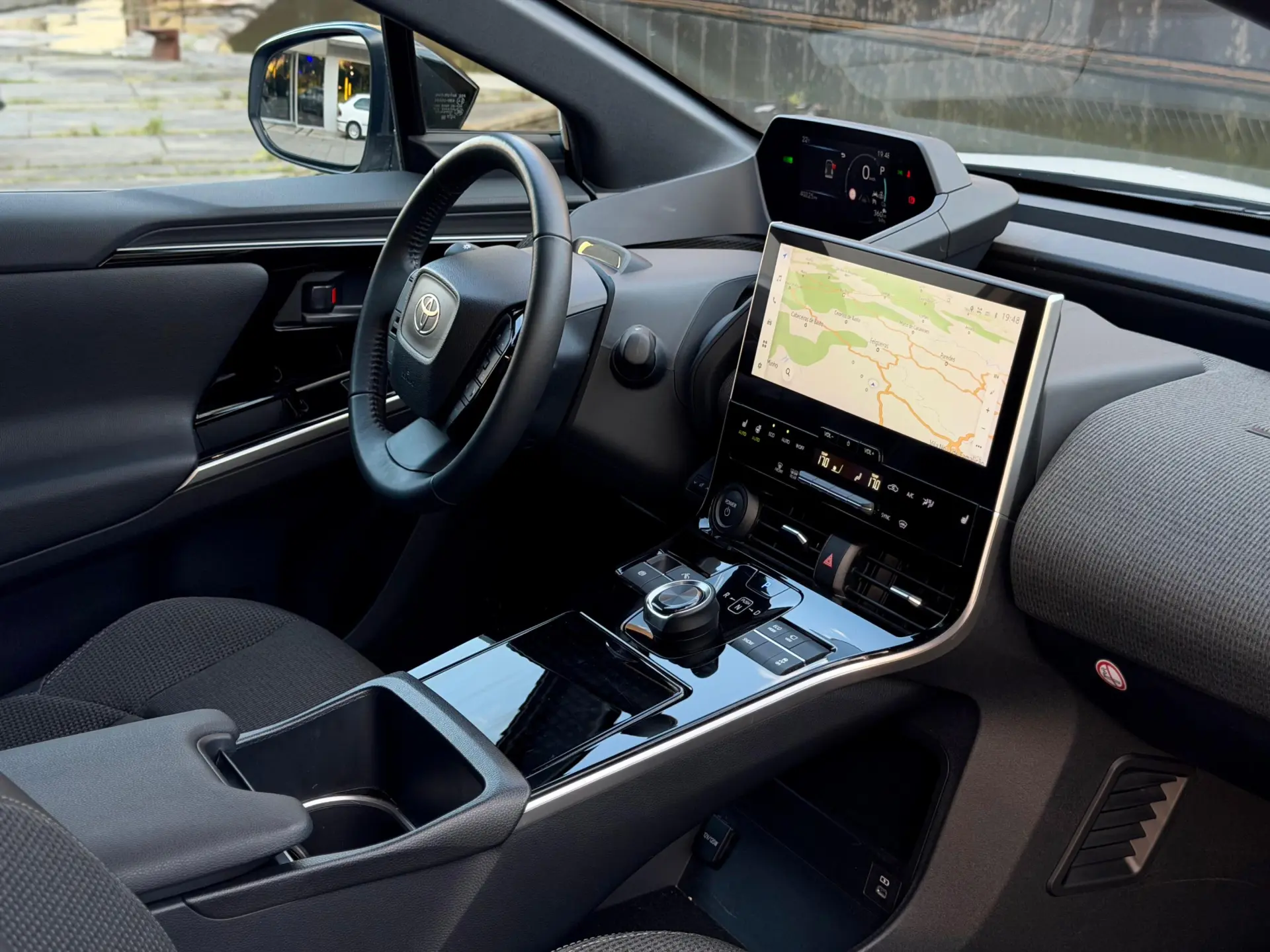 Toyota bZ4X 71,4 kWh Lounge 9