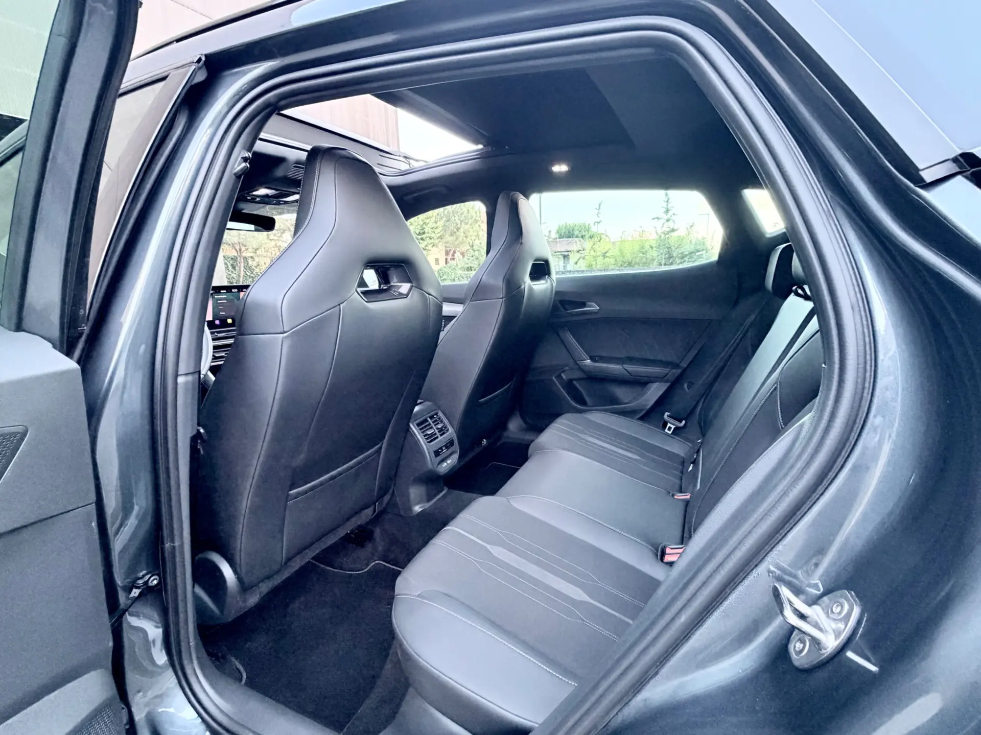 Cupra Formentor 1.4 e-Hybrid DSG VZ 26