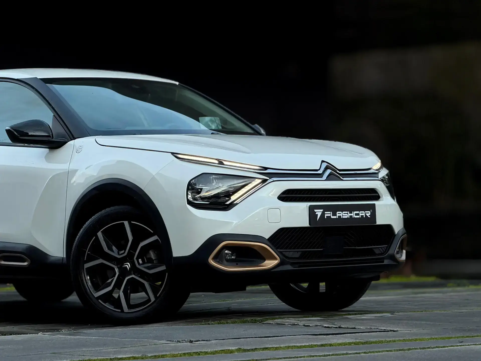 Citroën e-C4 50 kWh C-Series 21