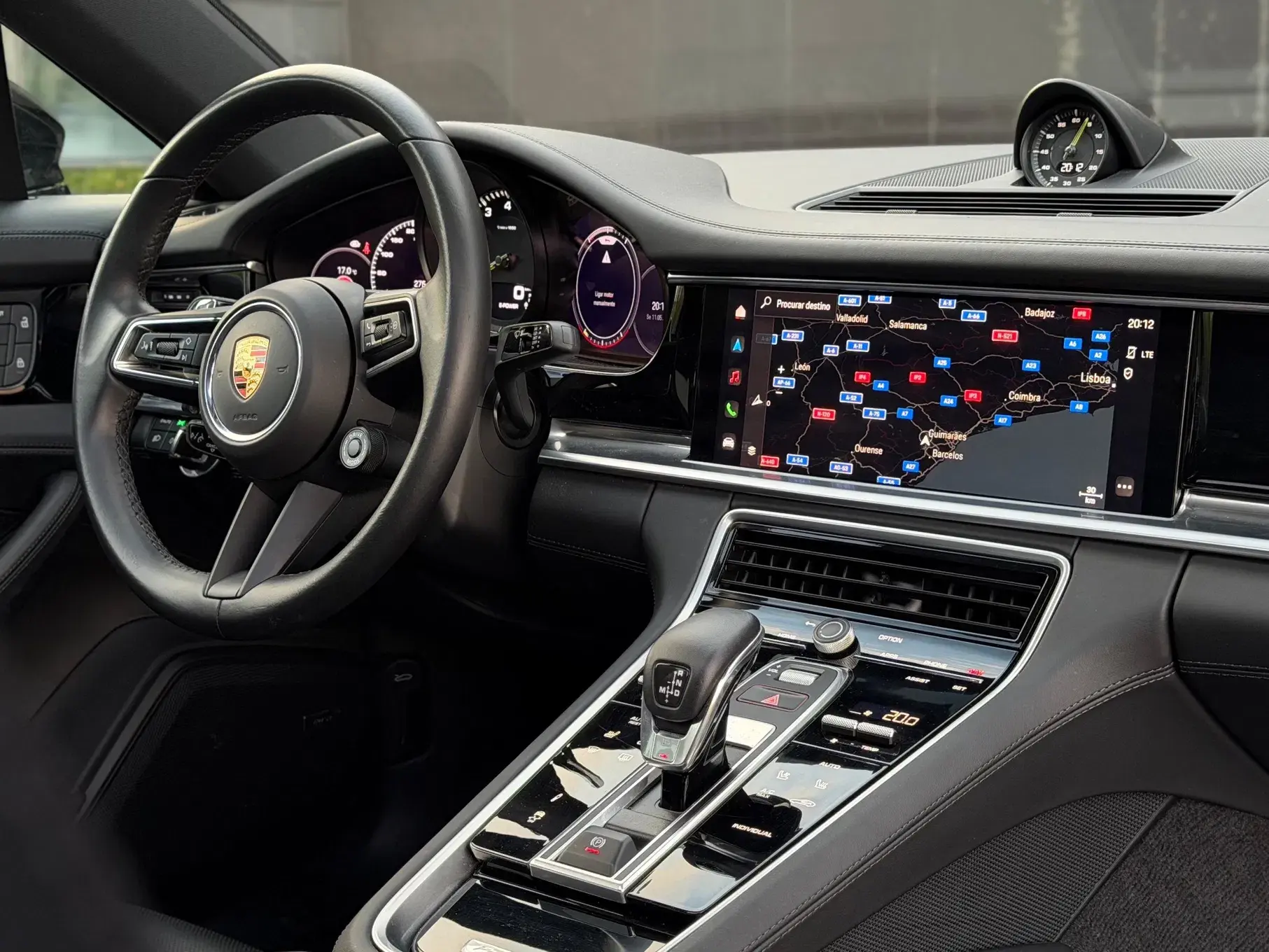 Porsche Panamera Platinum Edition 21