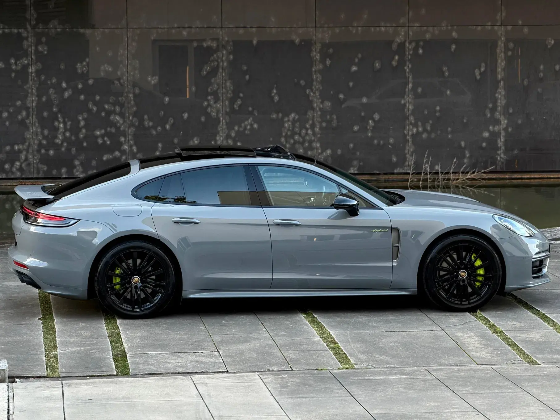 Porsche Panamera Platinum Edition 46