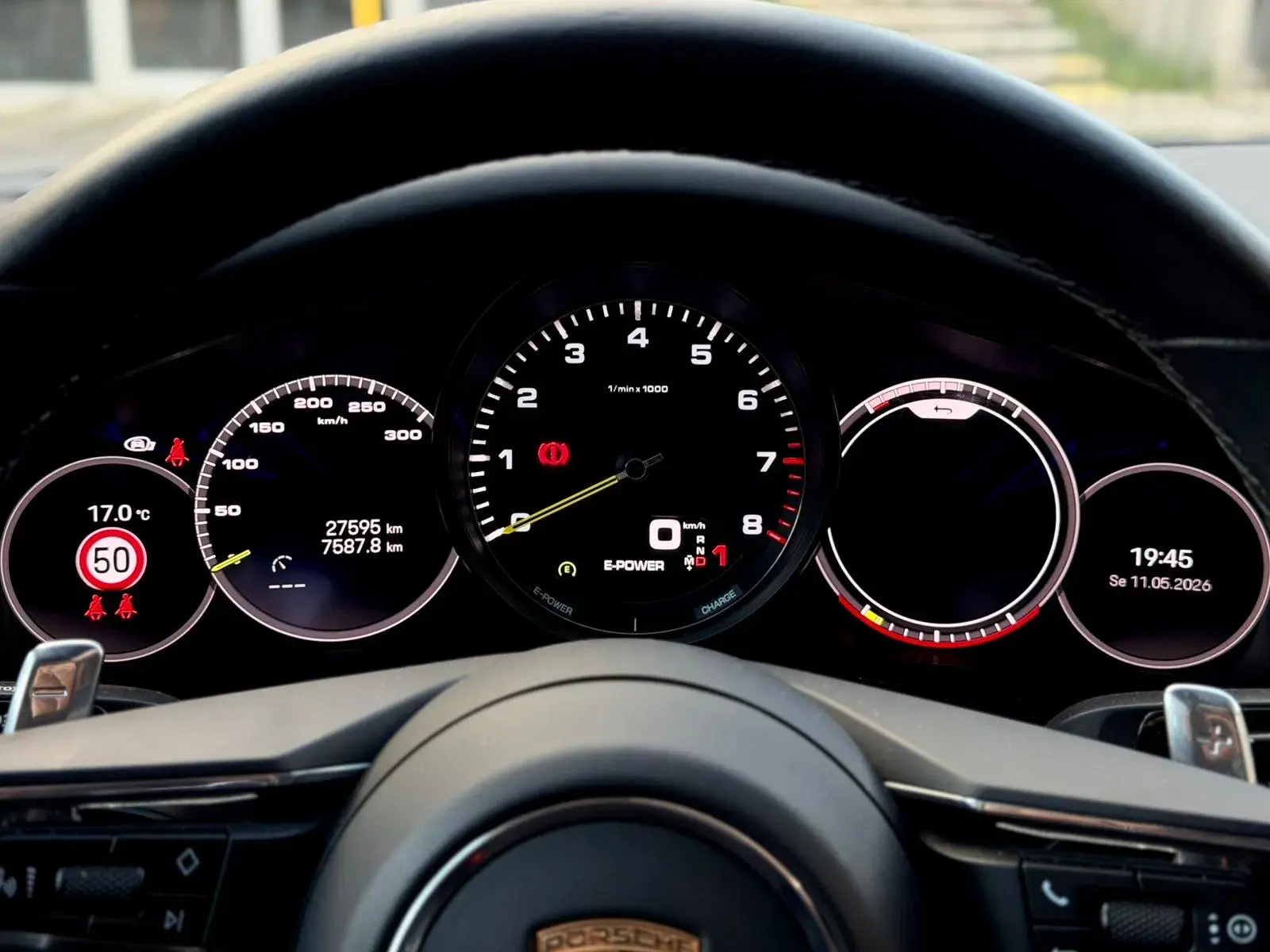 Porsche Panamera Platinum Edition 56