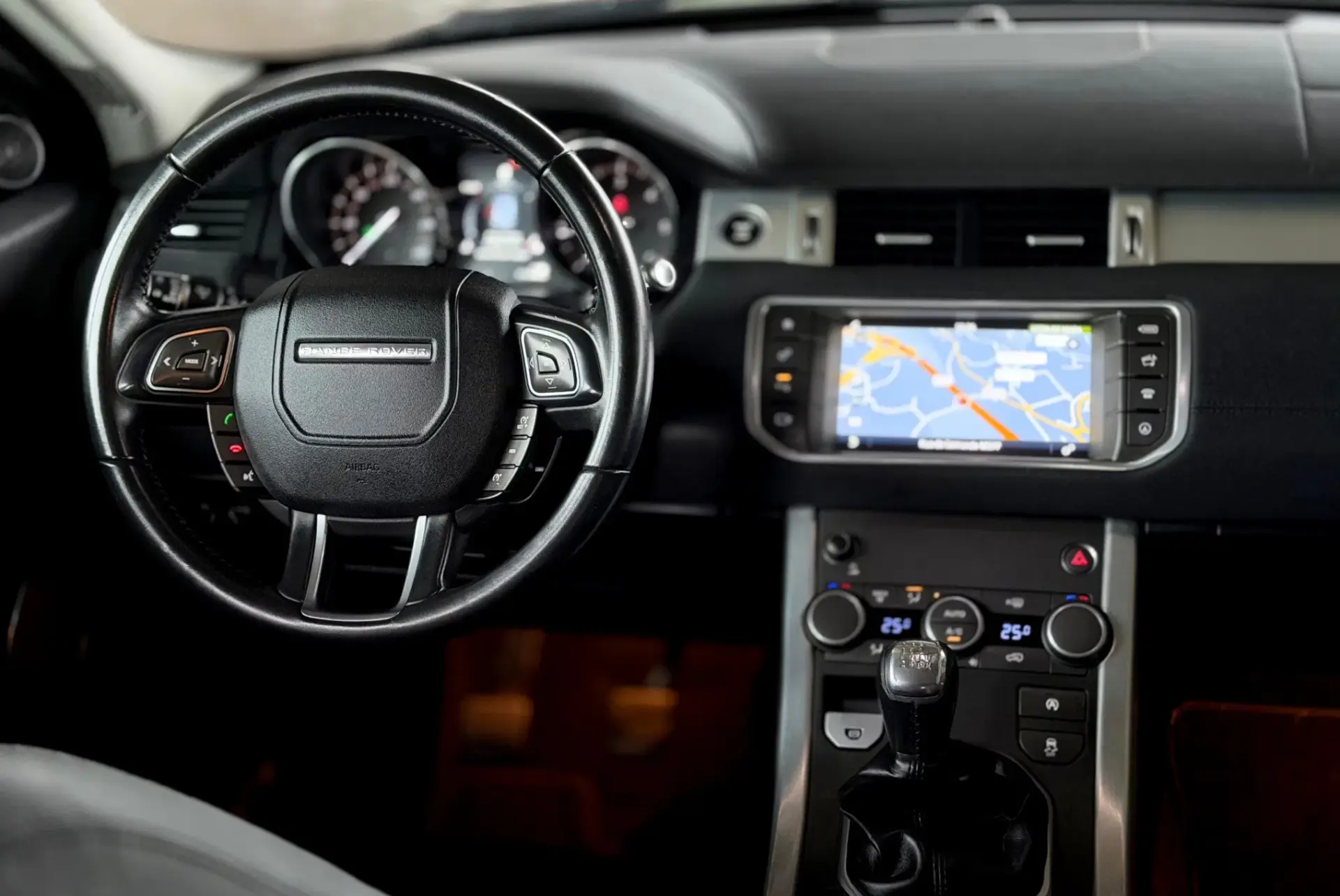 Land Rover Range Rover Evoque Dynamic 26